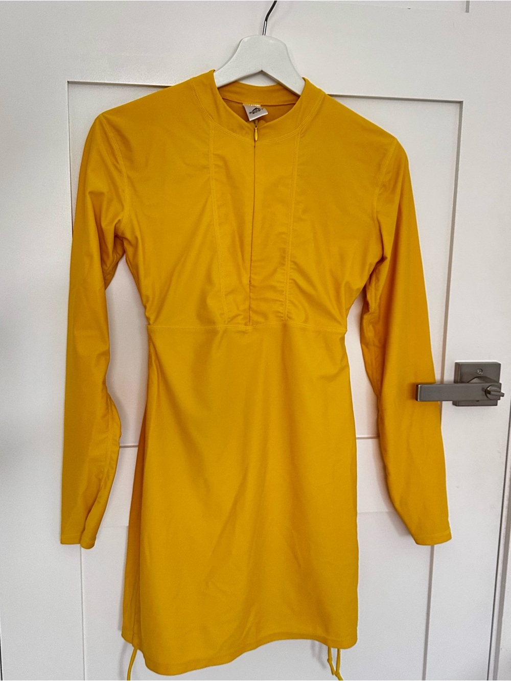 Bright Yellow Long-Sleeve Women’s rash guard swimsuit
